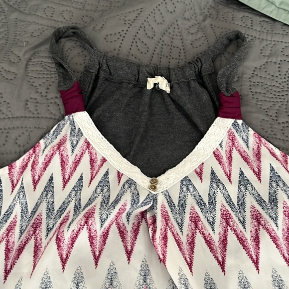 Patterned Tank - Picture 2 of 3